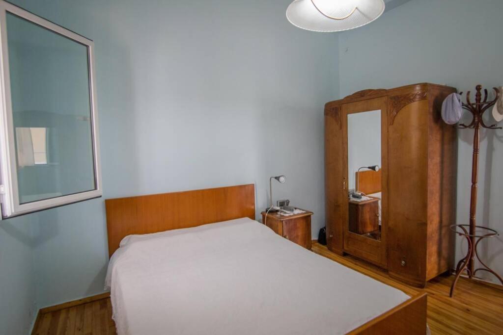 Villa Ανακαινισμενη Μονοκατοικια 125 Τμ Στο Κεντρο Με Κηπο à Mesolóngion Extérieur photo