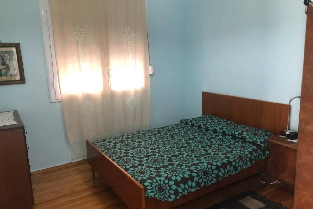 Villa Ανακαινισμενη Μονοκατοικια 125 Τμ Στο Κεντρο Με Κηπο à Mesolóngion Extérieur photo