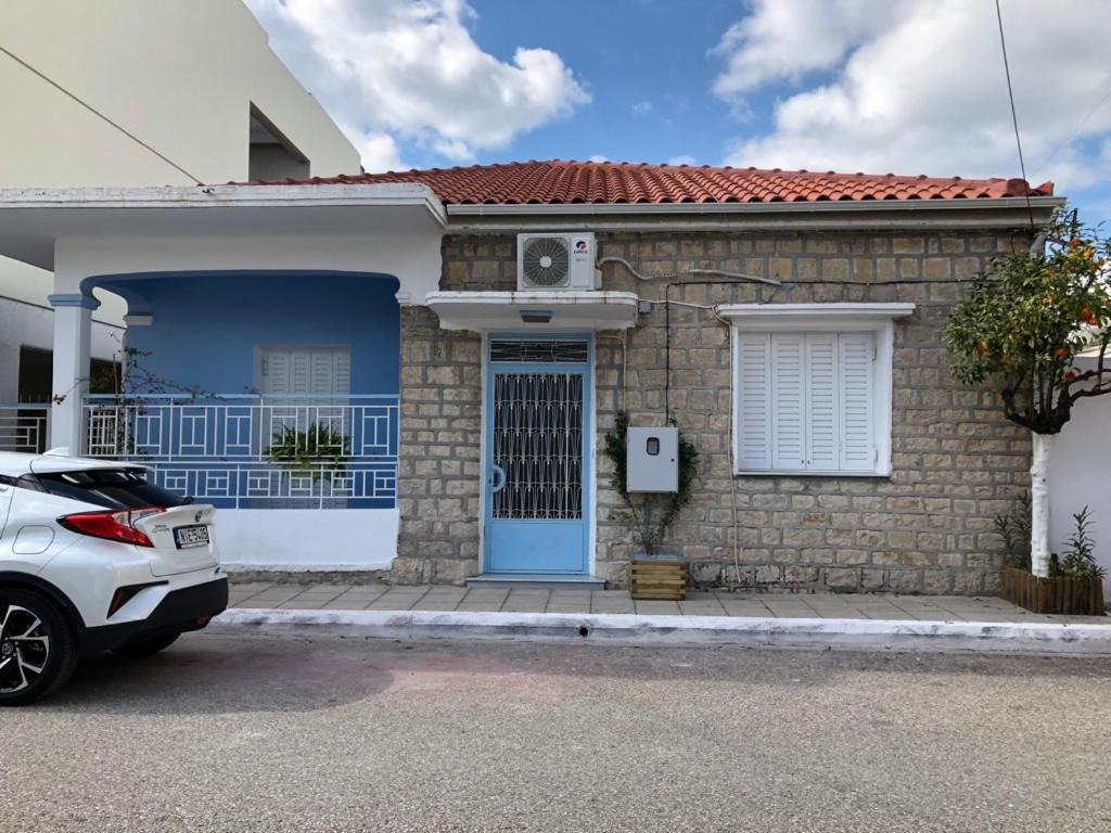 Villa Ανακαινισμενη Μονοκατοικια 125 Τμ Στο Κεντρο Με Κηπο à Mesolóngion Extérieur photo