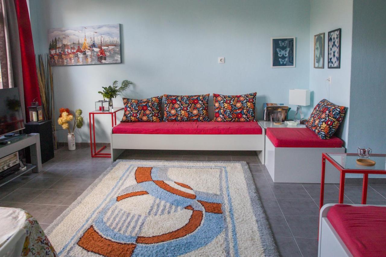 Villa Ανακαινισμενη Μονοκατοικια 125 Τμ Στο Κεντρο Με Κηπο à Mesolóngion Extérieur photo