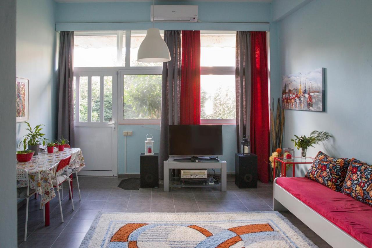 Villa Ανακαινισμενη Μονοκατοικια 125 Τμ Στο Κεντρο Με Κηπο à Mesolóngion Extérieur photo